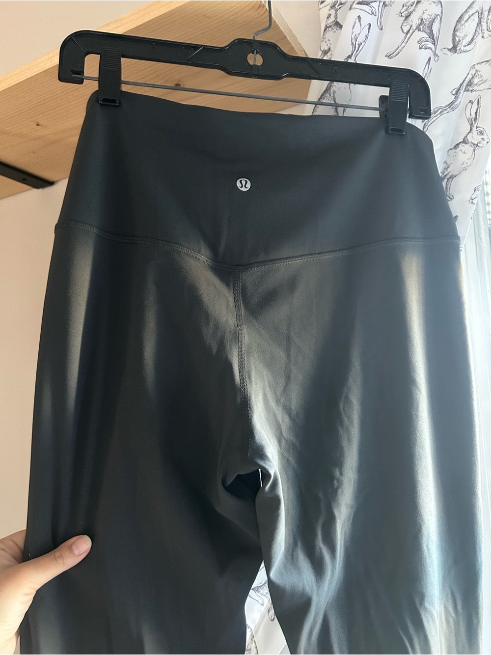 lululemon athletica charcoal wide leg Leggings, large